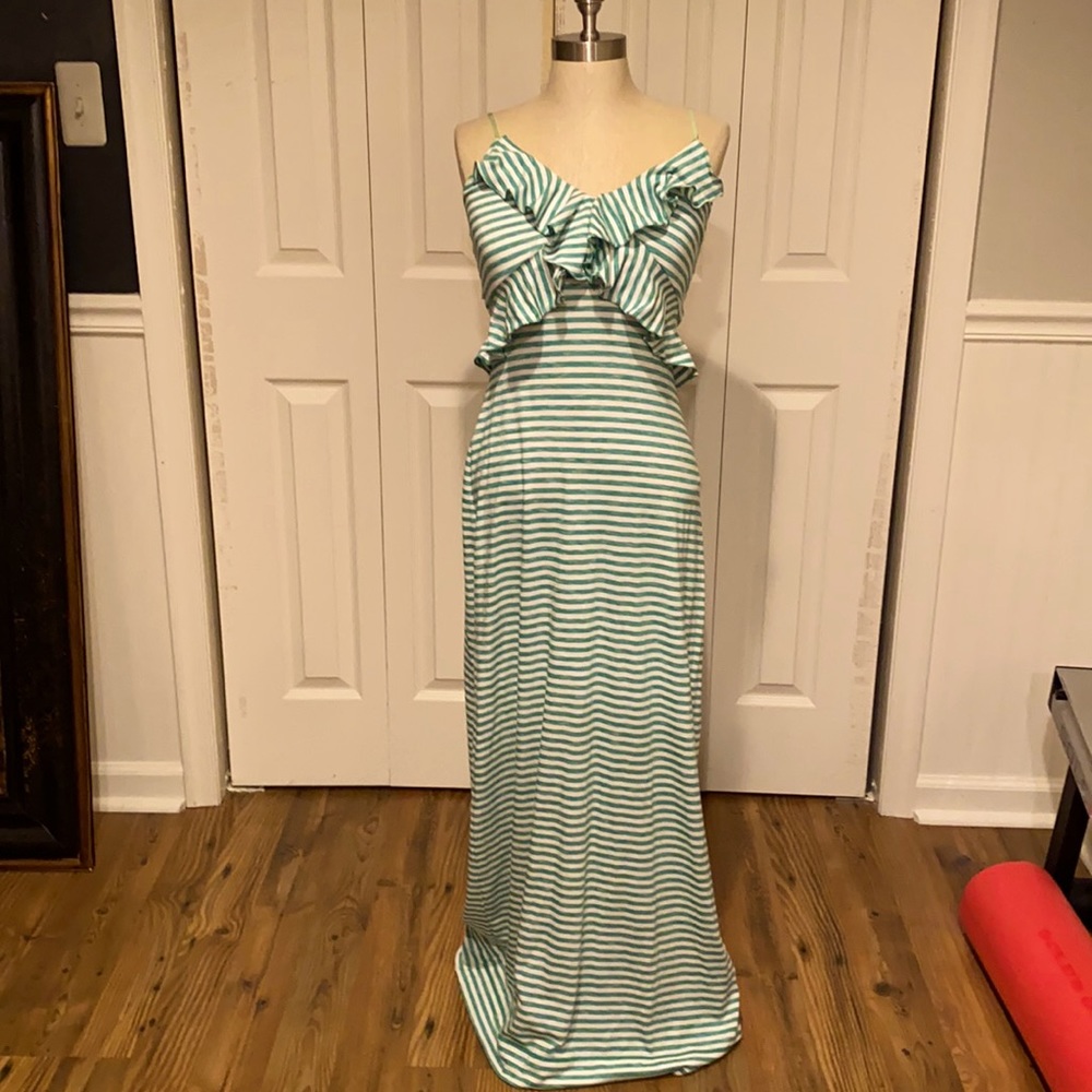 Mac Studio Maxi Dress
